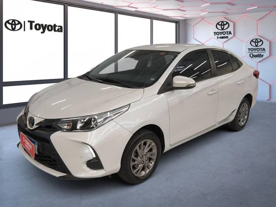 TOYOTA YARIS 1.5 16V FLEX SEDAN XS CONNECT MULTIDRIVE